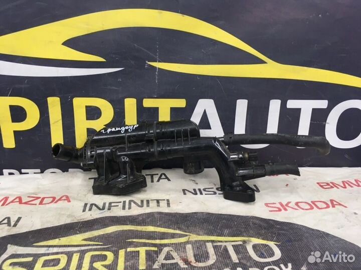 Патрубок воздушного фильтра Hyundai Grandeur 5 3.0