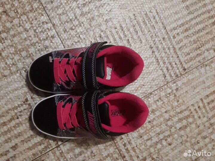 Обувь с роликами 2 в 1 Новые