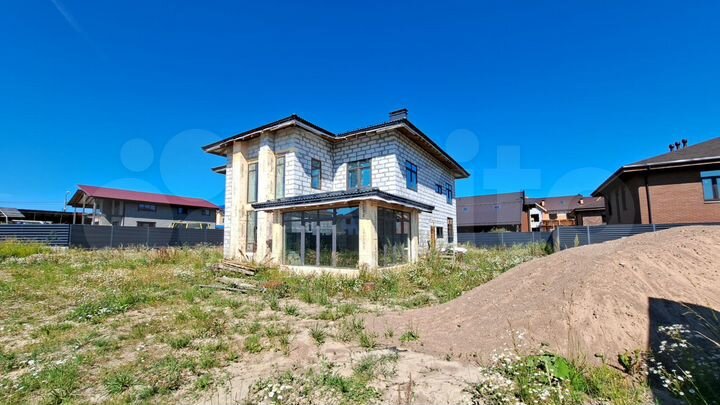 Дом 333,4 м² на участке 14 сот.