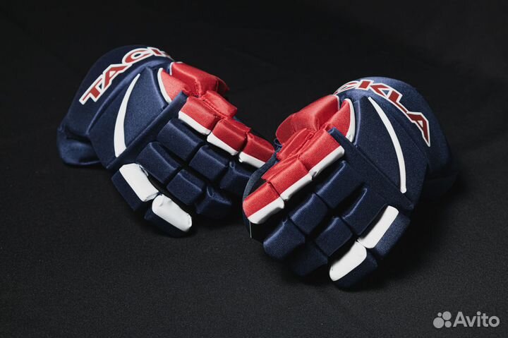 Хоккейные перчатки Tackla