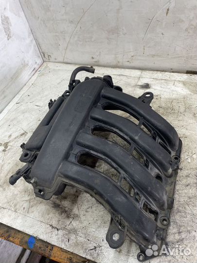 Коллектор впускной Renault Scenic