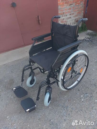 Инвалидная коляска новая