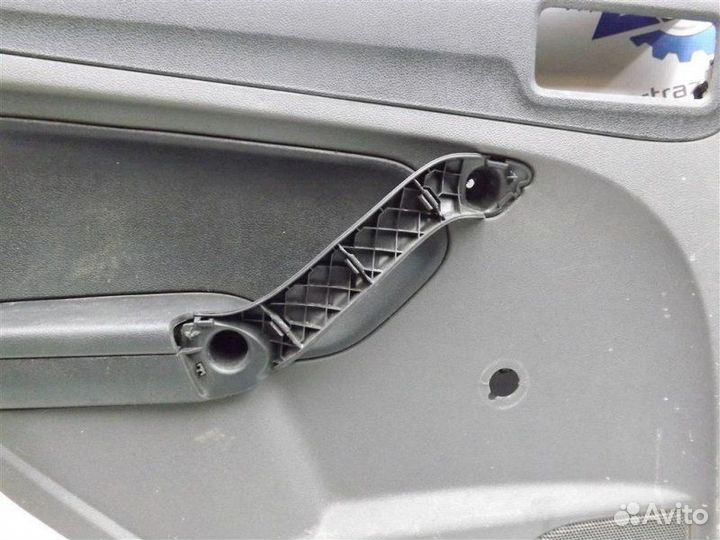 Обшивка двери задней левой Ford Focus 2 1.6 shdb