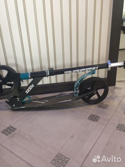 Самокат детский бу с подножкой