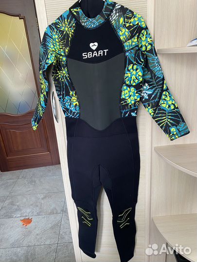 Гидрокостюм женский 3 мм