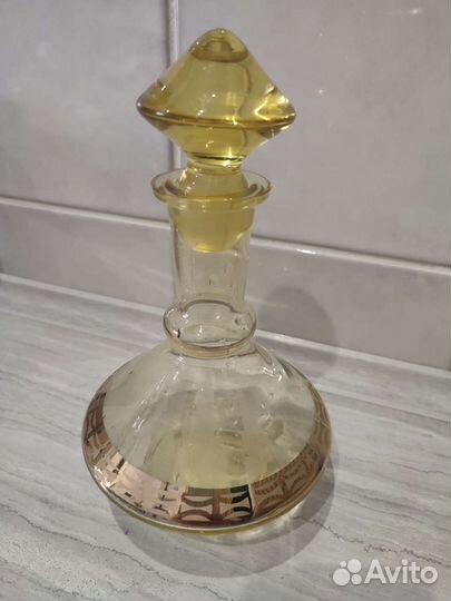 Графин СССР Чехословакия медовое стекло