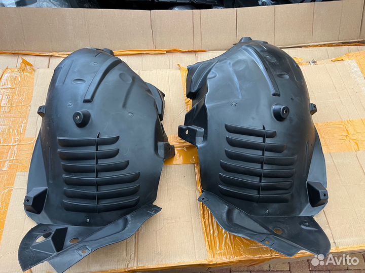 Подкрылок на меоседес w212 рестайлинг