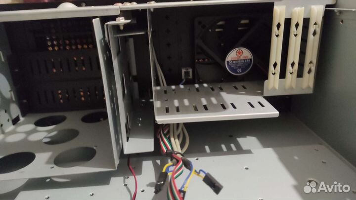 Корпус от видеорегистратора сервер DVR-I-RM-4U-E16