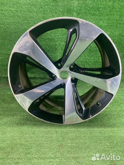 Диск литой R22 Bentley Bentayga (2015-н.в.)