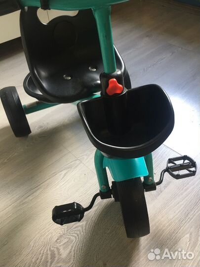 Велосипед детский трех колесный