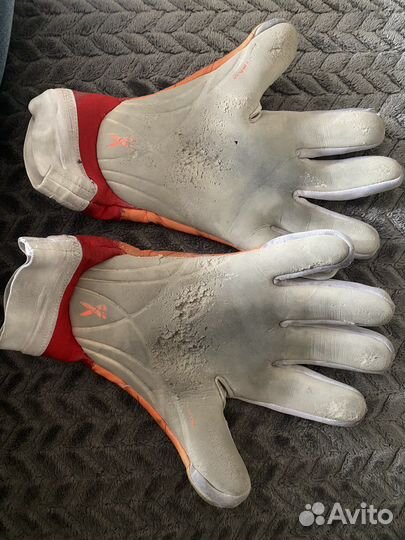 Вратарские перчатки adidas предатор