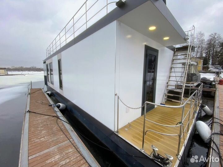 Хаусбот Freedom 50