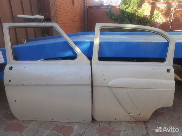Двери газ-21