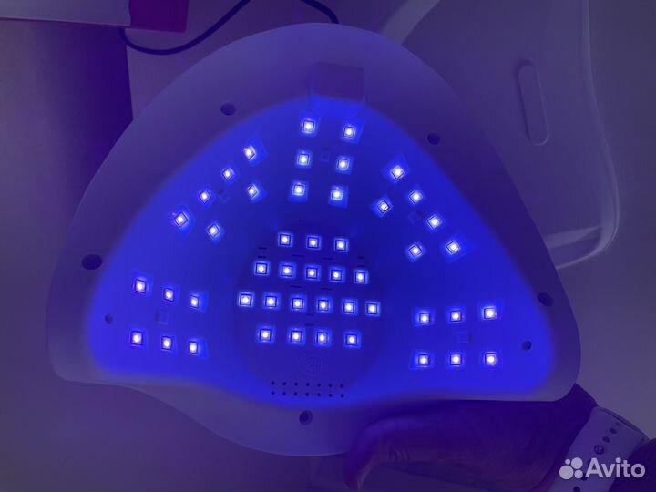 Лампа для маникюра и педикюра