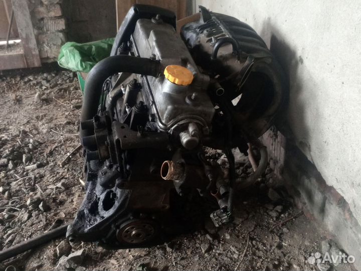 Двигатель 11186