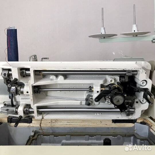 Швейная машинка тяжелые и средние ткани