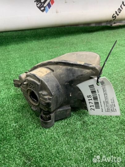 Фара противотуманная правая