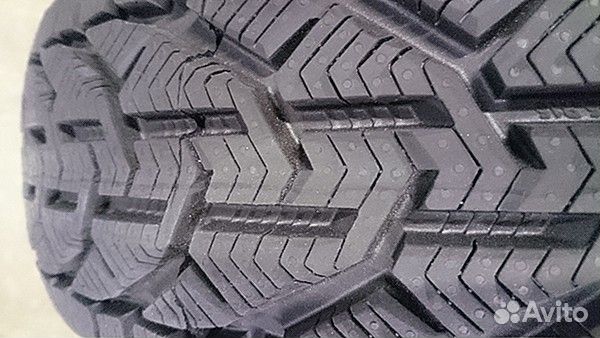 Kormoran Snow 245/40 R18 97V