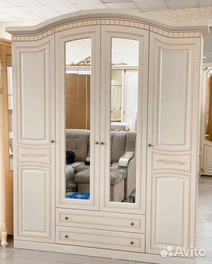 Спальная гарнитура