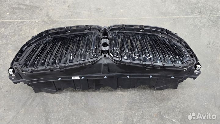 Воздушная заслонка BMW X5 G05 51749465525