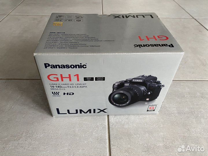 Зеркальный фотоаппарат Panasonic GH1 Lumix