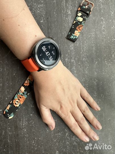 Смарт-часы Samsung Gear Sport SM-R600 Black