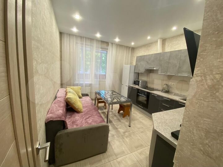 1-к. квартира, 45 м², 8/17 эт.