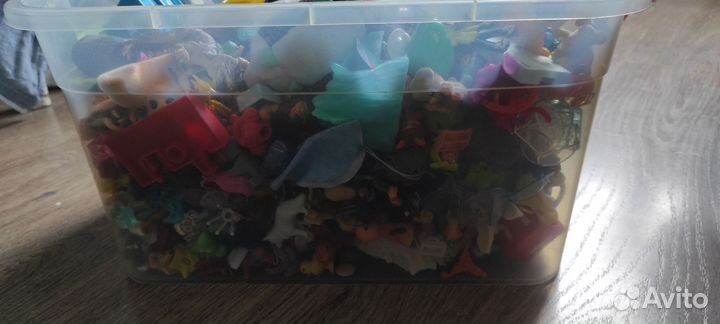 Киндер игрушки и другие