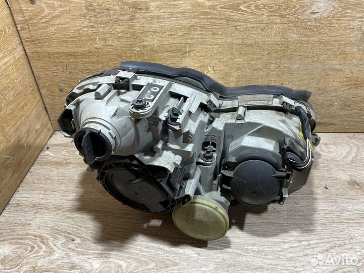 Фара передняя левая Mercedes W203 рест 142491