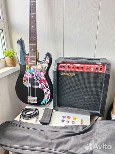 Бас гитара Scorpion+ бас комб Stinger 30 вт +к-т