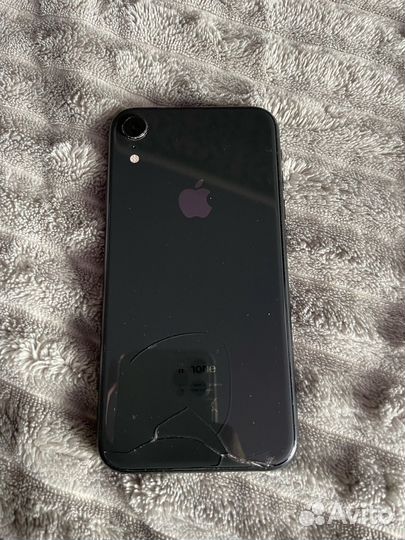 iPhone Xr, 64 ГБ