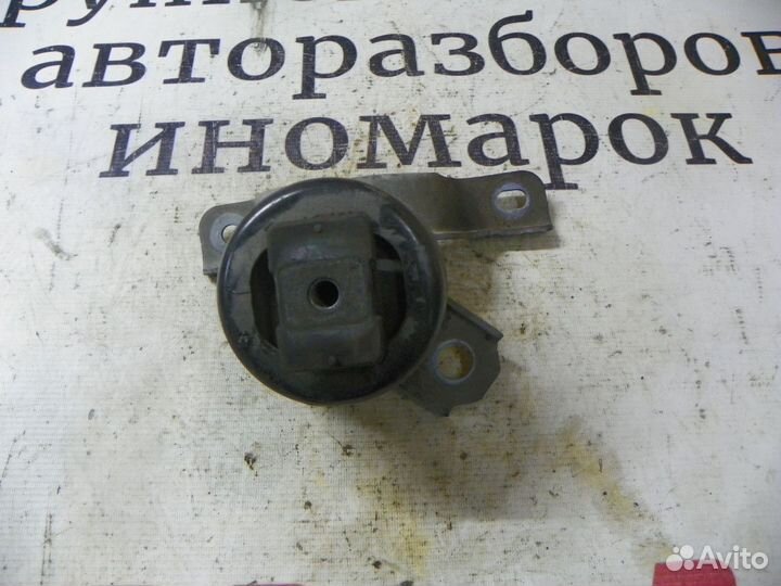 Опора двигателя правая Ford S-MAX