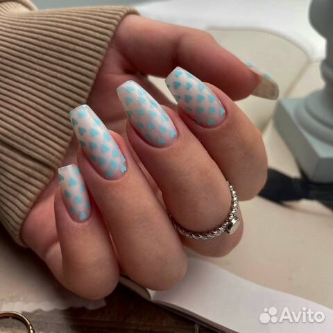 Маникюр с покрытием и педикюр Smart в студии