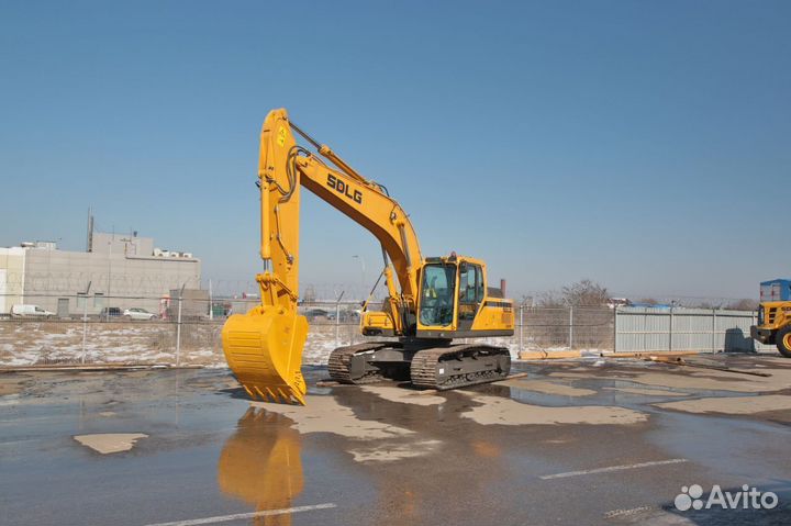 Аренда гусеничного полноповоротного экскаватора