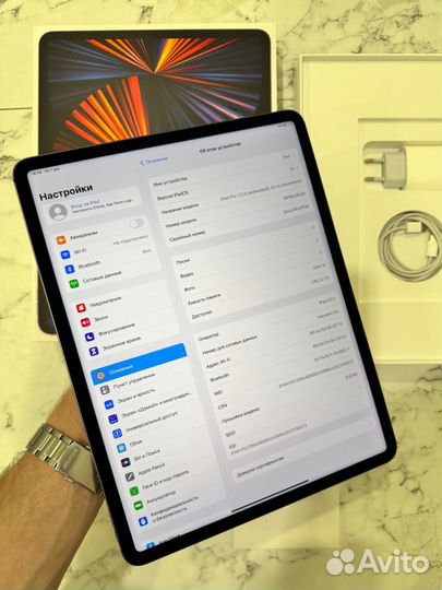 iPad pro 12.9 M1 256 wifi + сим карта