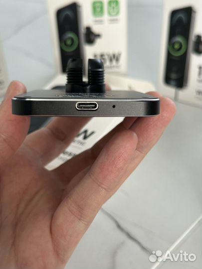 Беспроводная зарядка в автомобиль magsafe