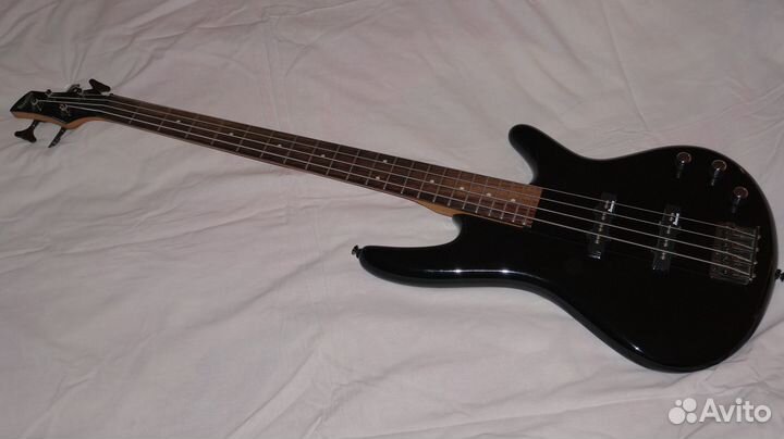 Бас гитара Ibanez Gio soundgear N427 самовывоз