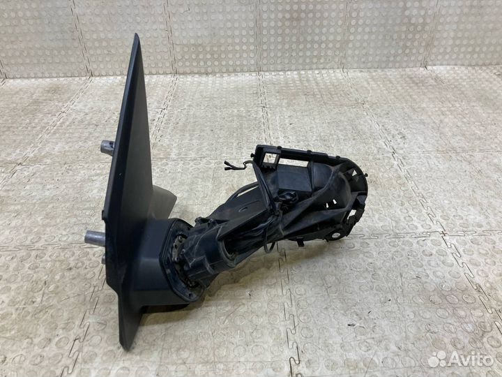 Зеркало левое Volkswagen Transporter T6 2015