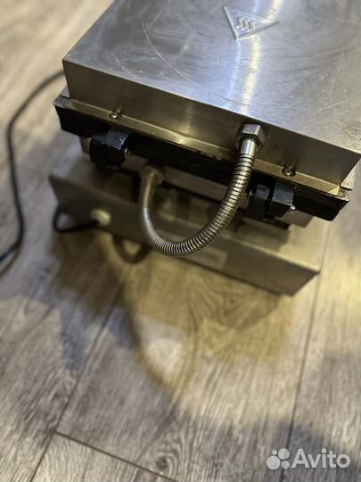 Вафельница