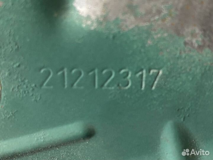 Кронштейн (крепление) Volvo FH13 21212317