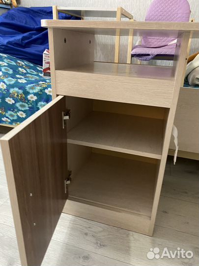 Письменный компьютерный стол