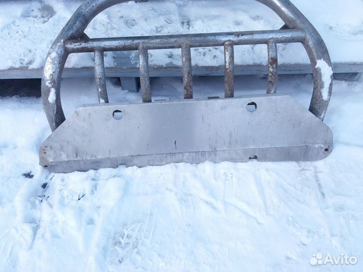 Продаю кенгурятник с защитой c хонды cr v