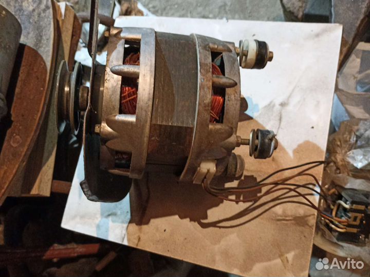 Двигататель стиральной машины