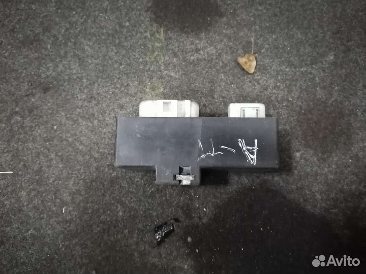 Блок управления вентилятором Volkswagen