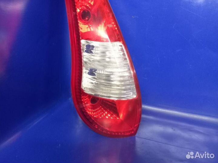 Фонарь задний левый LADA Kalina 1