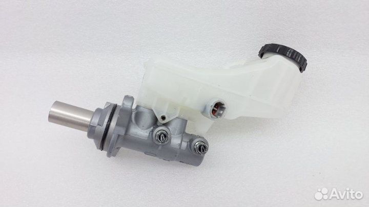 Главный тормозной цилиндр Toyota Rav4 XA50 M20afks