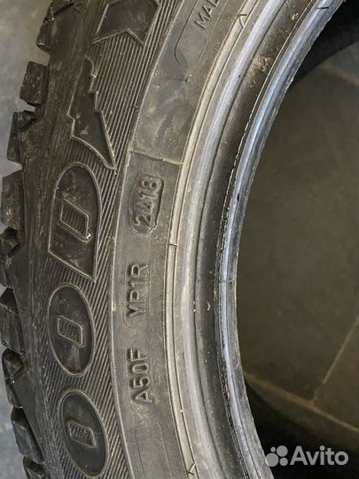 Goodyear Ultragrip 600 205/55 R16 94T