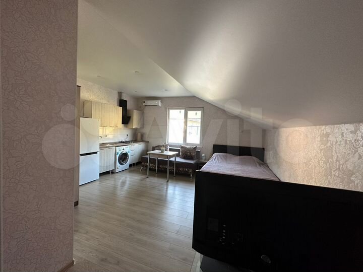 Квартира-студия, 45 м², 3/3 эт.