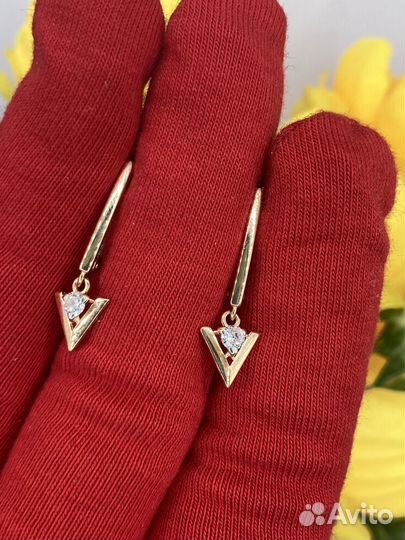 Золотыe сepьги с фианитами 585 пробы