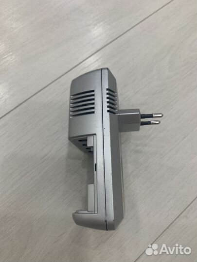 Зарядное устройство для аккумуляторных батареек